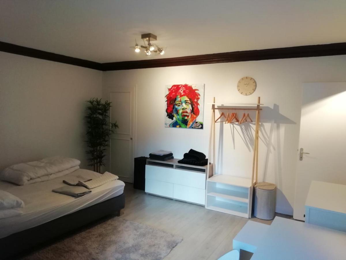 Charmant Appartement Plein Centre Auray Exterior foto